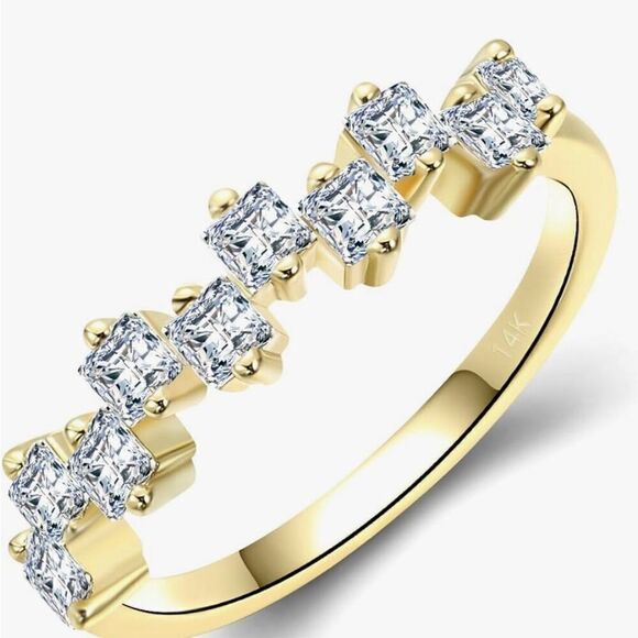 Elegant Baguette CZ Stone Cluster Ring Womens Engagement Wedding Band Size 8 - Picture 1 of 4